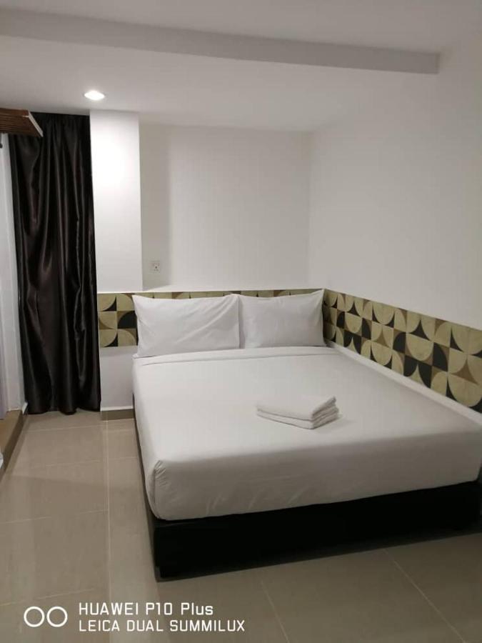 Grand Bagan Hotel Butterworth Buitenkant foto